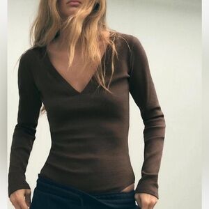 Brown V-Neck Long Sleeve bodysuit